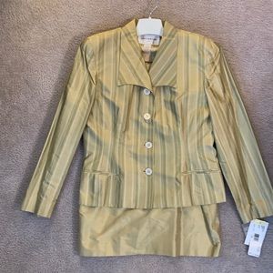 Jones New York Citron Skirt Suit